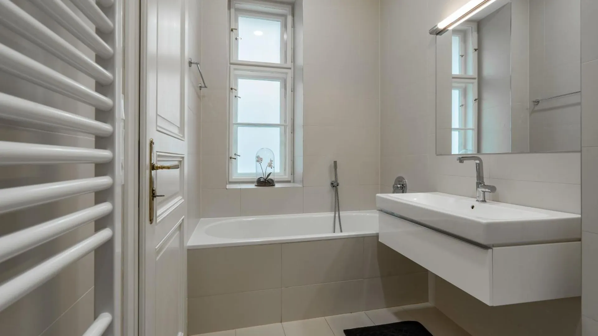Appartement Riverside N22 Praag