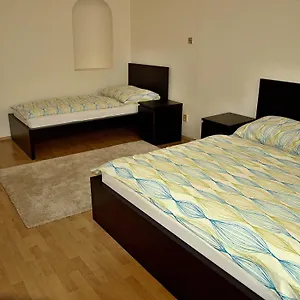 Tronicek Apartman