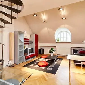 Apartament Letna, Praga